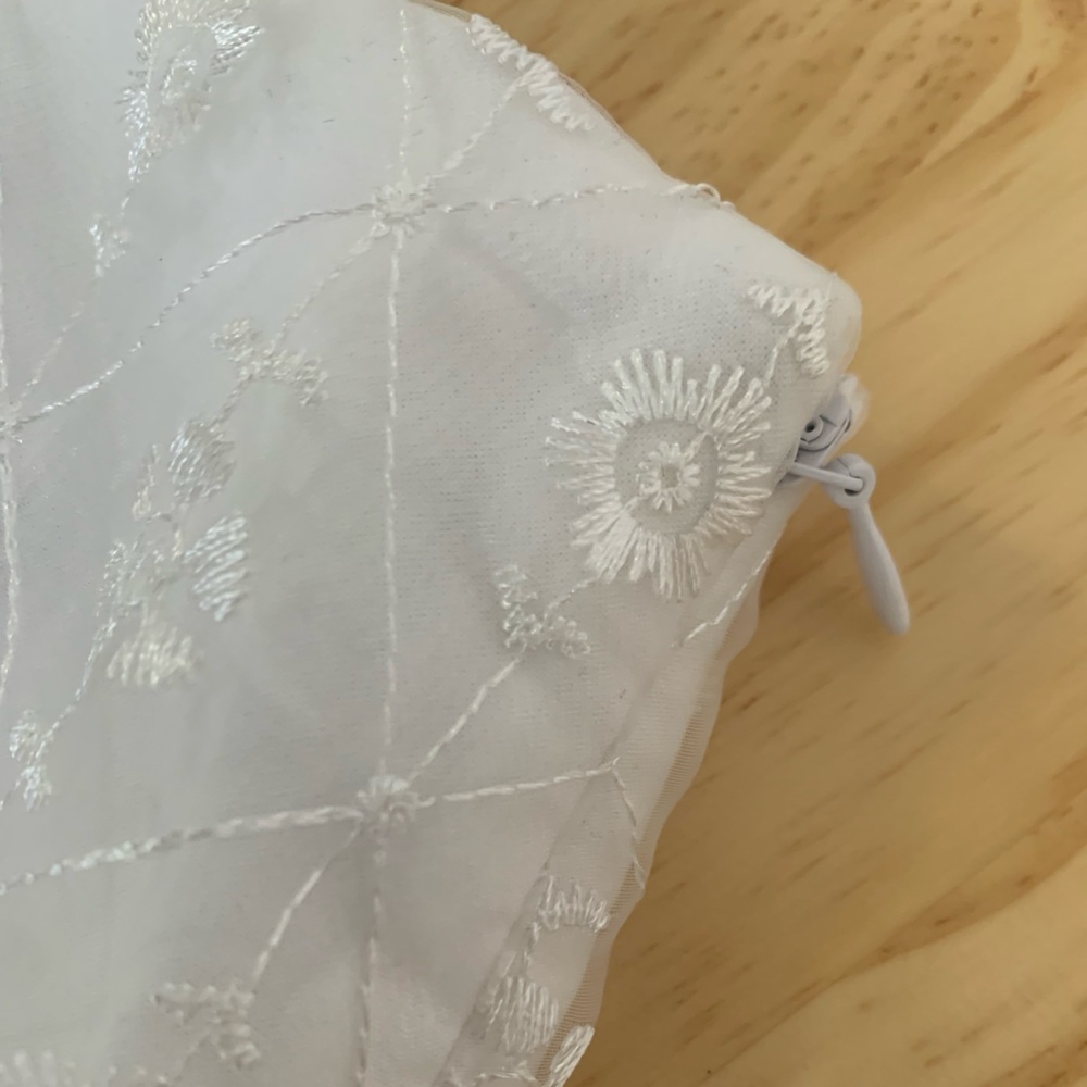 Urban Outfitters White Mini Skirt - Picture 3 of 6
